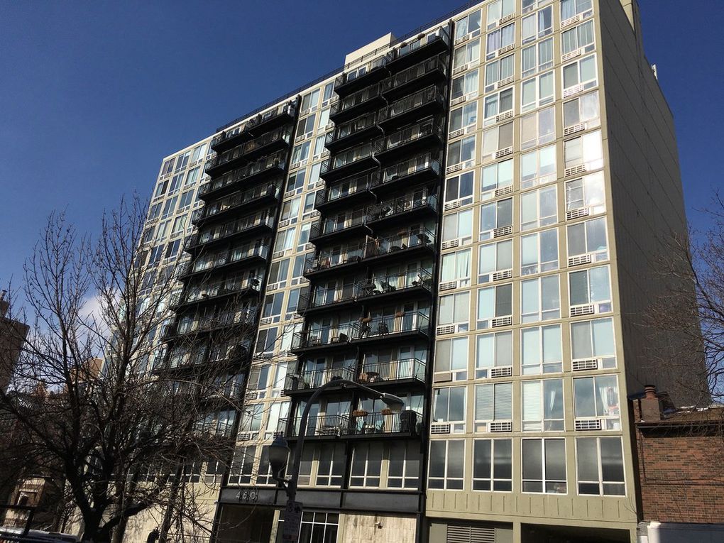 The Chicago Real Estate Local For sale East Lakeview heated garage