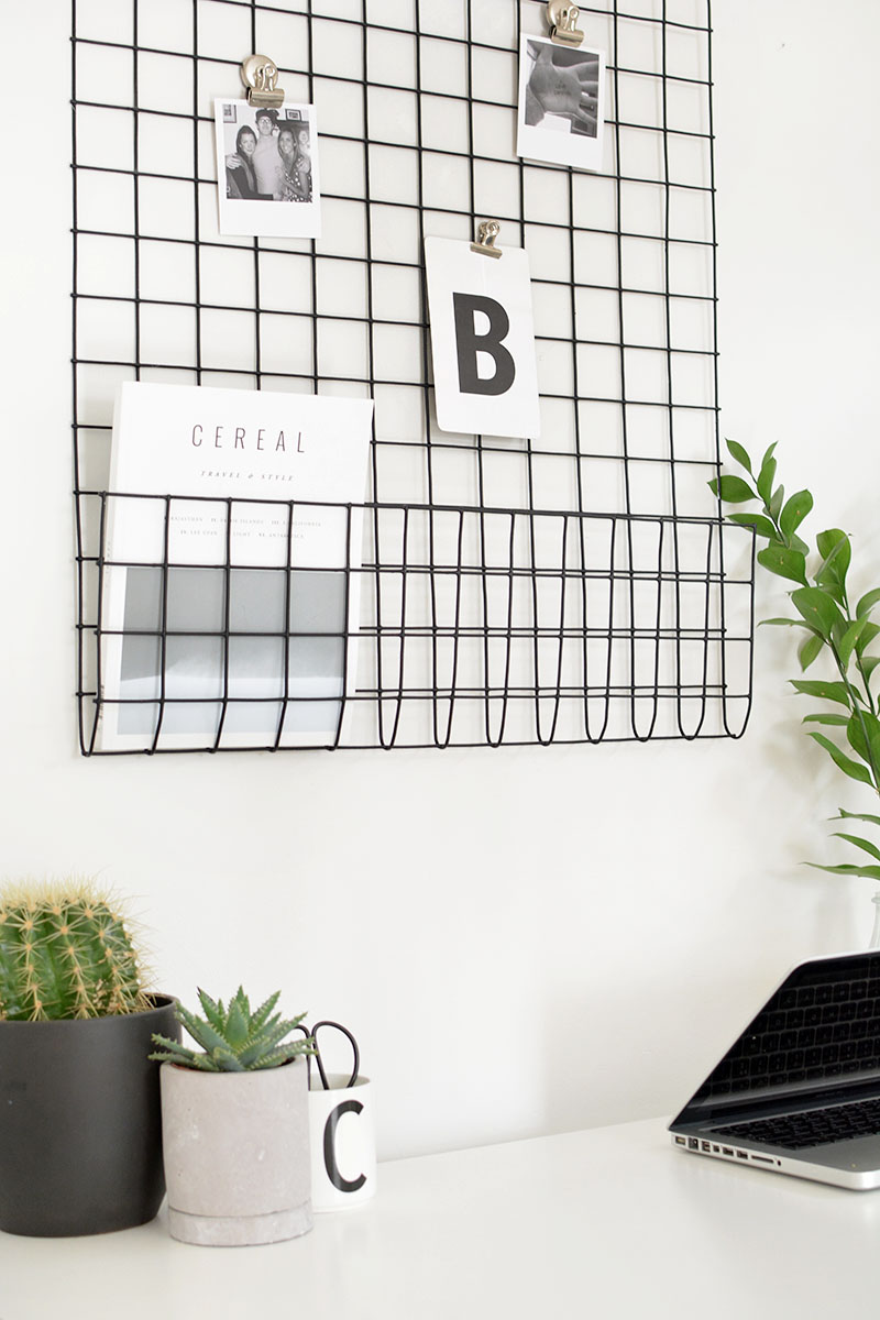Diy Storage Grid Burkatron Mesh Grid Photo Display