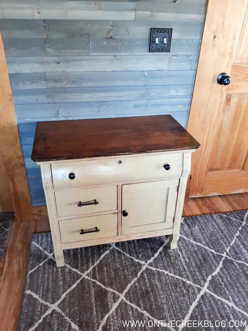 A rustic painted wash stand makeover! | On The Creek Blog