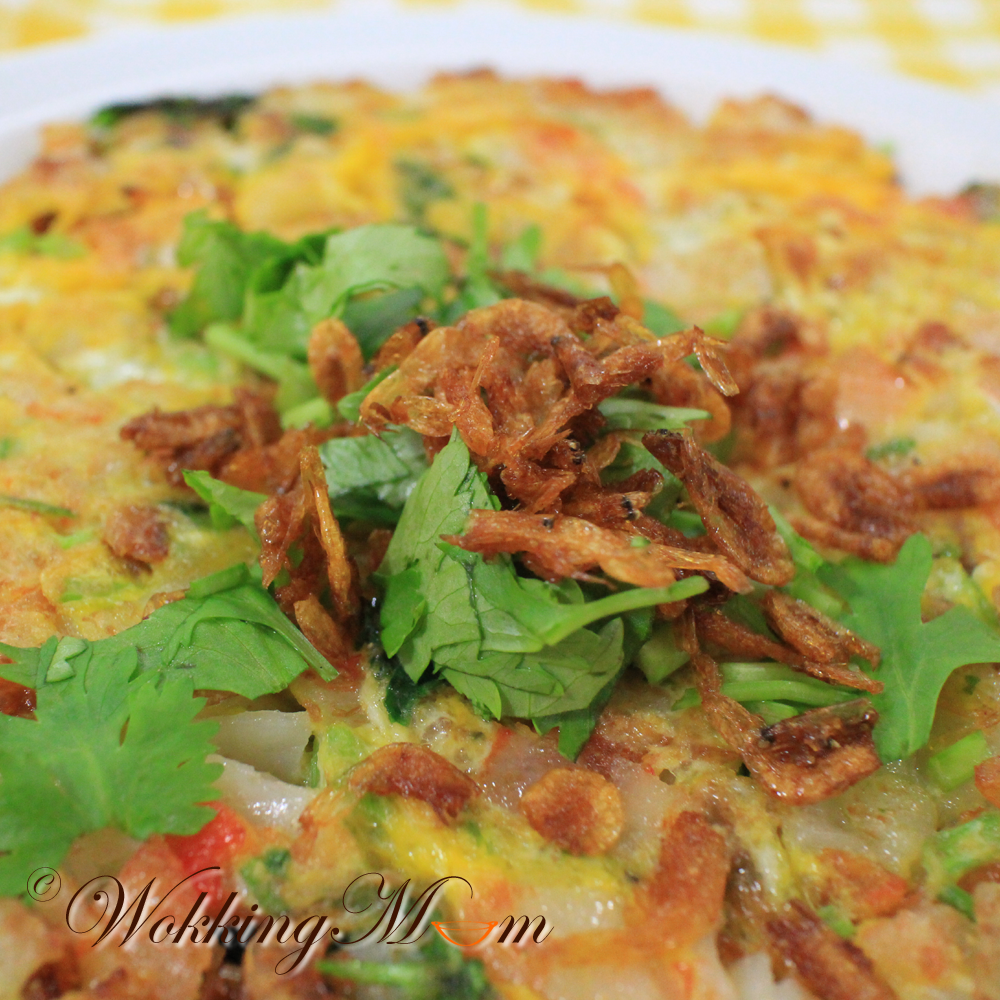 Let's get Wokking! Kanimi Surimi with Koebi Omelette 帝王蟹肉棒与小虾子干煎蛋 Singapore Food Blog on easy