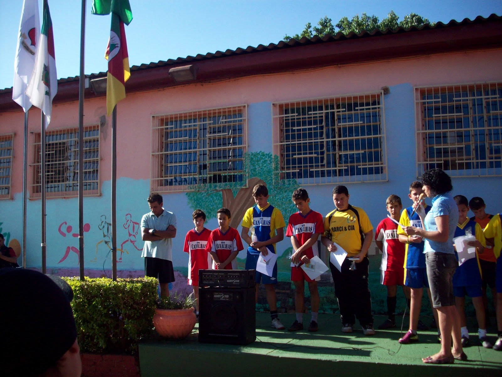 ESCOLA MUNICIPAL SAGRADA FAMÍLIA/ SANTO ÂNGELO/RS