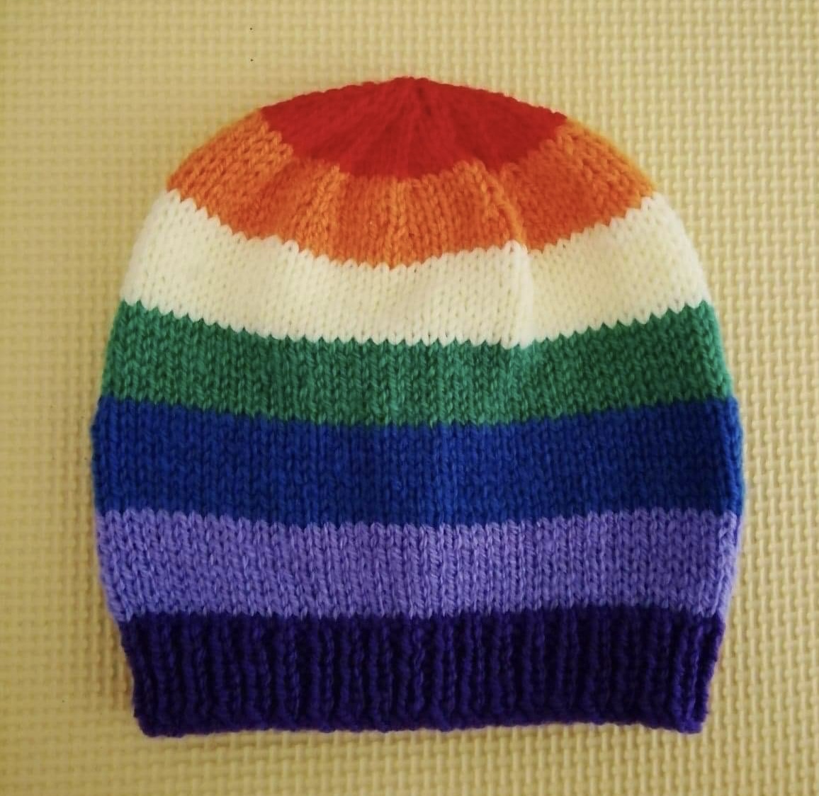 Sammy B's knitting patterns Complete rainbow hat