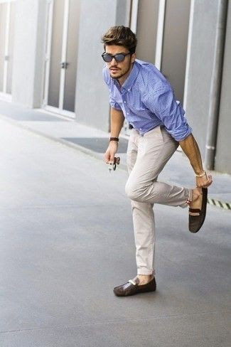 Emma Bolt Trends: Pantalones beige para hombre: como llevarlos estilo