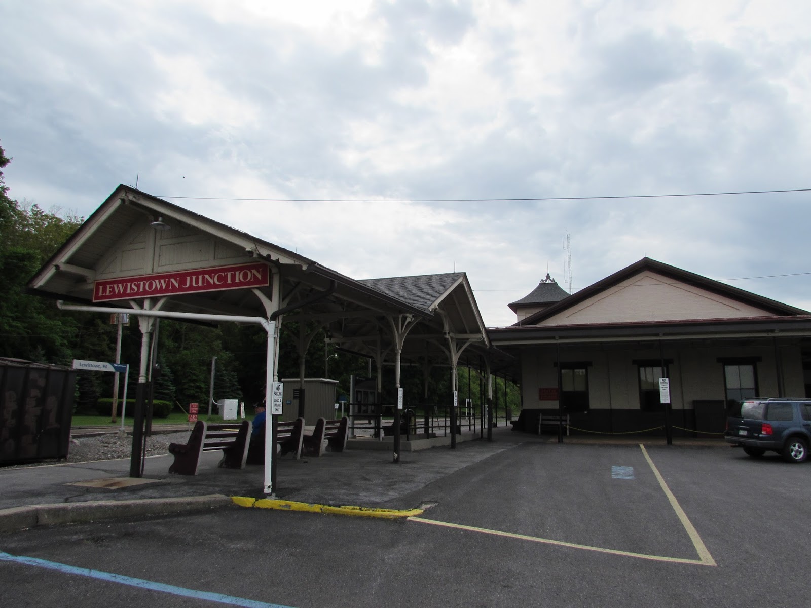 Lewistown Station Oldest Pennsylvania Railroad Station Interesting