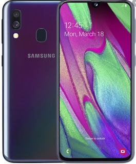 Le Samsung Galaxy A40 est livré avec un écran Super AMOLED Infinity-U de 5,9 pouces et a une résolution Full HD Plus.