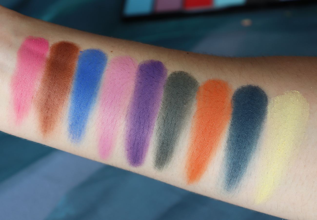 Revolution Makeup Beauty - Monster Mattes Maxi Reloaded Eyeshadow Palette Review & Swatches - Avis Makeup Artist London Paris - Beauty blogger It's Azami - Dream Big - Big Big Love Revolution Makeup Beauty - Monster Mattes Maxi Reloaded Eyeshadow Palette Review & Swatches - Avis Makeup Artist London Paris - Beauty blogger It's Azami - Dream Big - Big Big Love