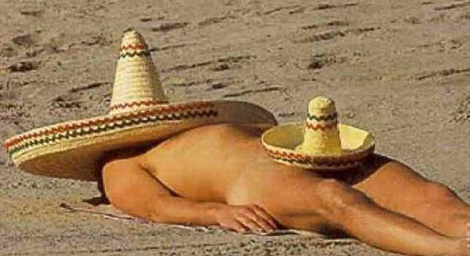 Nudist Beach Sex Porn - 8 Reasons Everyone Should Go to a Nude Beach | Notable Life