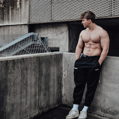 the beauty of male muscle: Ramon