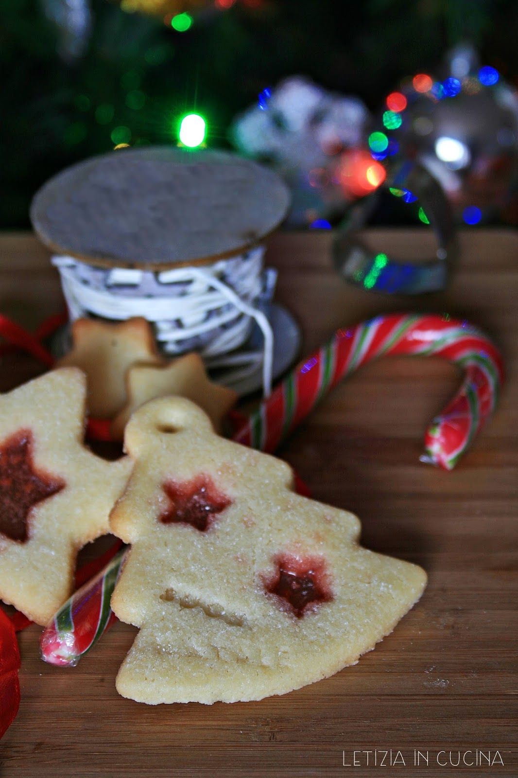 Letizia in Cucina Biscotti di vetro Stained glass cookies