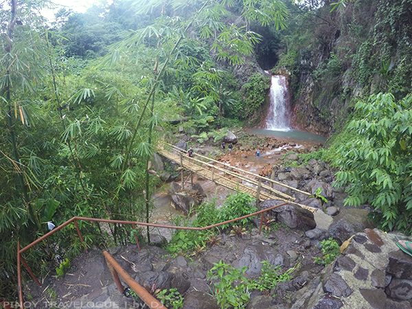 Pulangbato Falls