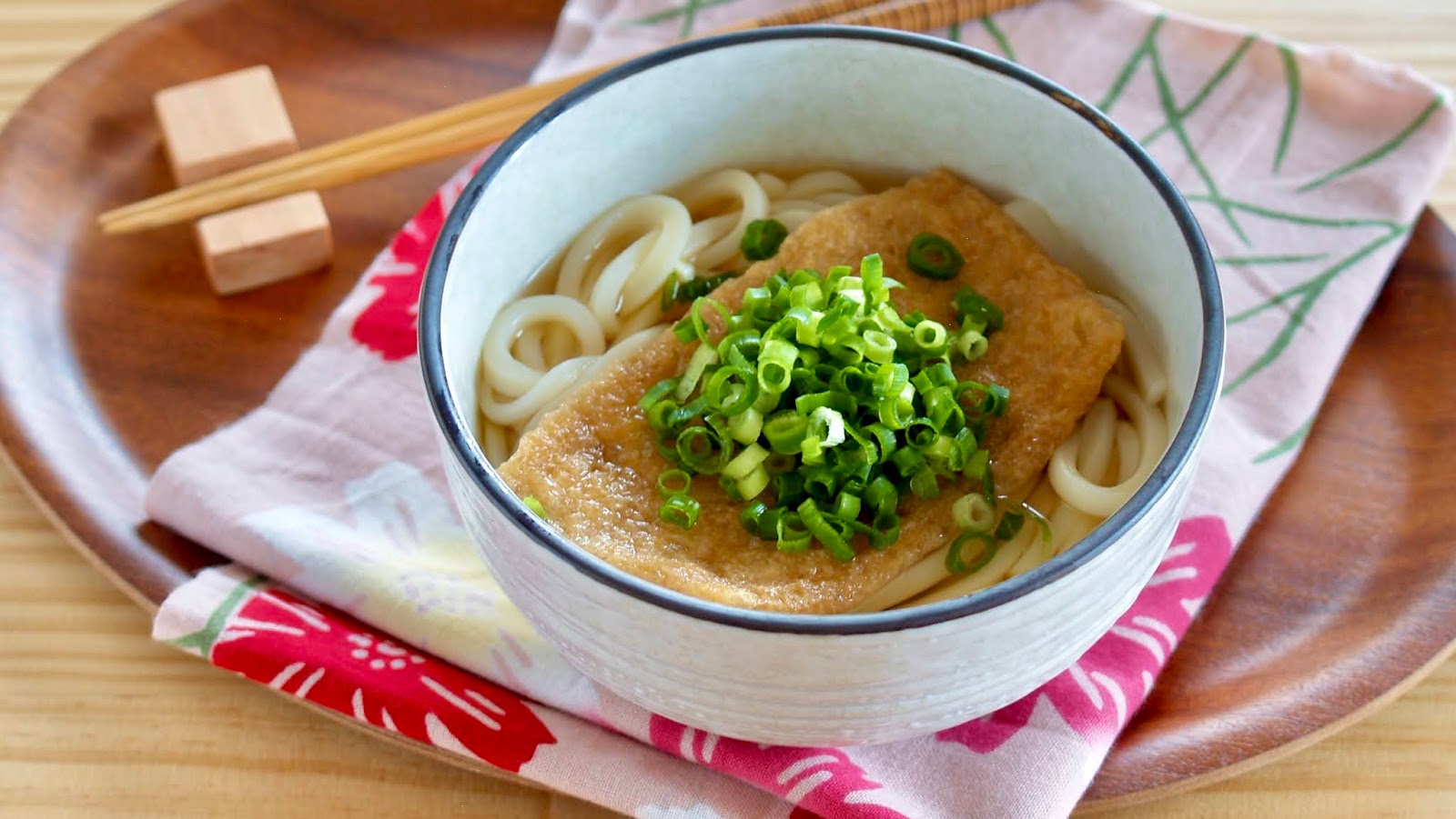 How to Make Kitsune Udon (juicy and tasty deepfried Tofu) Recipe