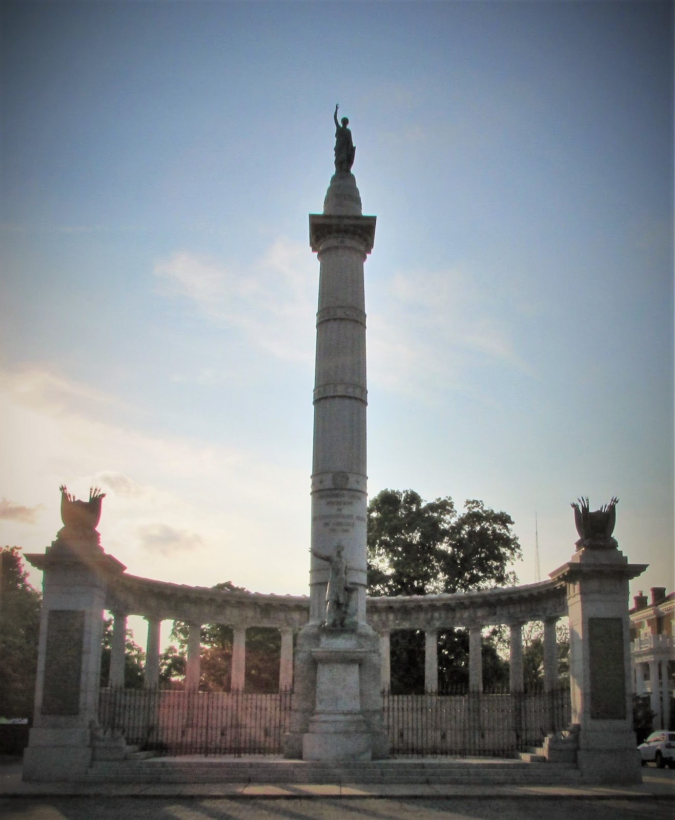 The SCV Camps of Michigan The Jefferson Davis Monument (Monument Ave