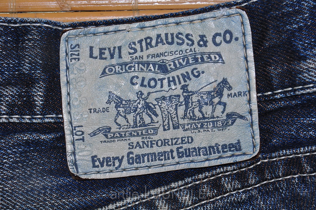 Vintage | Branded | Clothing: (BM3-0870) LEVI'S Lot 507 Dark Grey Jeans 30
