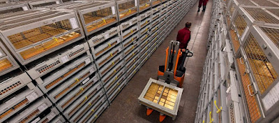 Η Ρωσία πουλά μανιωδώς δολάρια και αγοράζει χρυσό: Τι συμβαίνει; – Αγόρασε 26,1 τόνους μόνο τον Ιούλιο