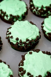 Mint Chocolate Chip Cupcakes: Savory Sweet and Satisfying Mint Chocolate Chip Cupcakes: Savory Sweet and Satisfying