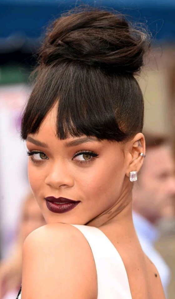 Gel & Buns The Classic Hairstyle You will love (PHOTOS)