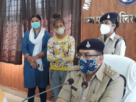 ग्रामीण मीडिया सेंटर: बैतूल/देहव्यपार से जुड़ी ज़ोया को पुलिस ने सूरत से  किया गिरफ्तार,आरोपिया ने किया इनकार,पुलिस का दावा यही