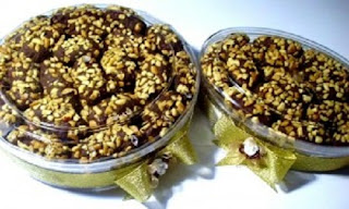 Kukis Coklat Kacang Khas Sulawesi Utara