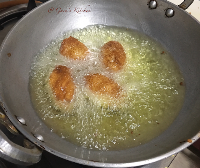 bread roll recipe | potato stuffed bread rolls recipe | how to make bread rolls