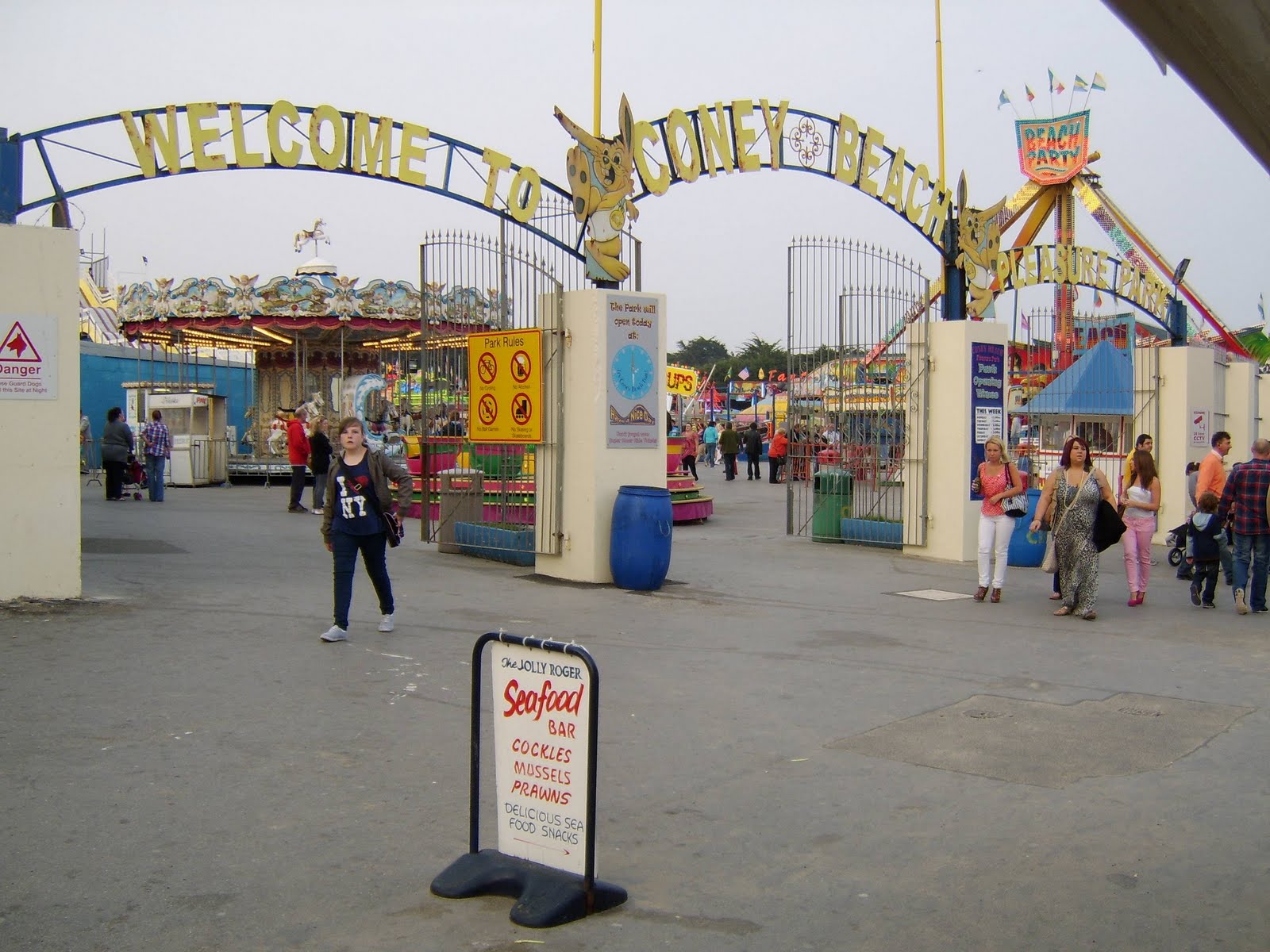 YSBRYD COFIWN 1986 - 2016: P3: 29 -04 - 2011 BECHOD DROS GYMRU - SARHAD ...