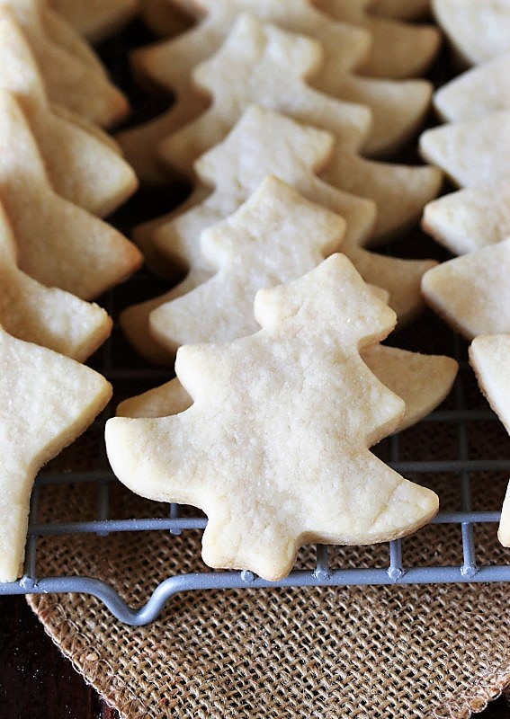 15 Cookies for Christmas with 6 Ingredients or Less! The Kitchen is