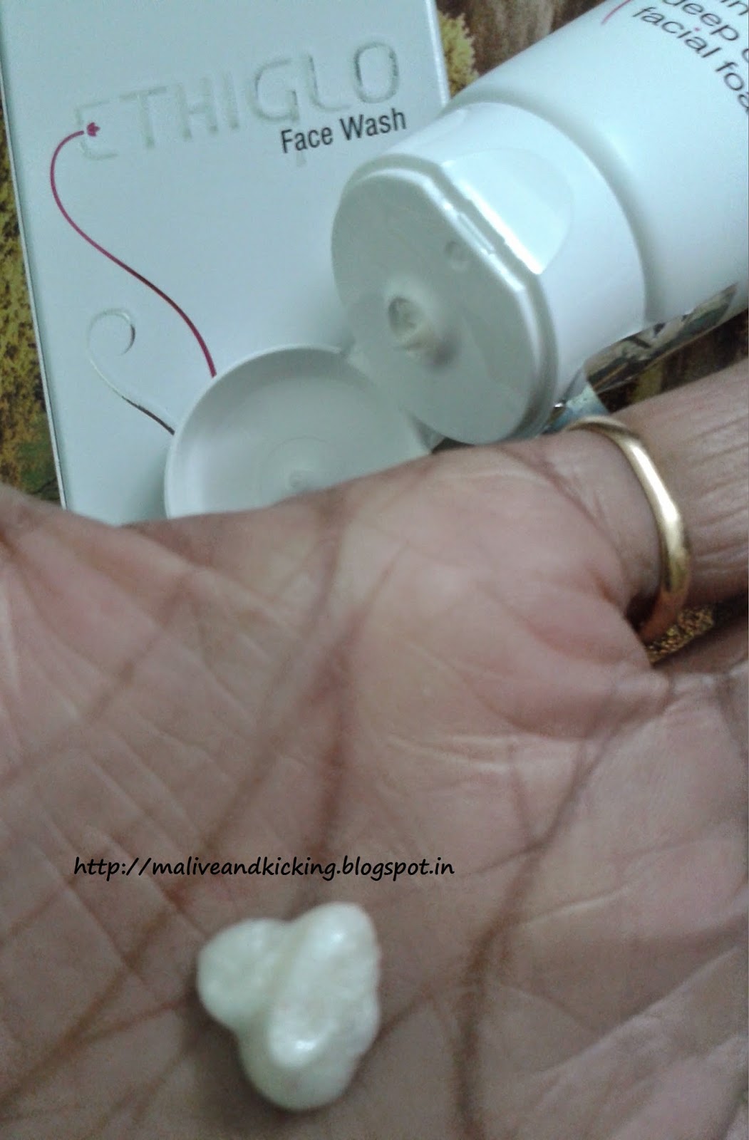 Alive n Kicking Ethiglo Face Wash Review