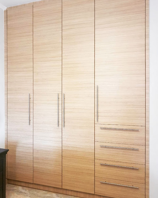 Νεοκλασική ντουλάπα 3 Annie Sloan Greece Νεοκλασική ντουλάπα 3 Annie Sloan Greece