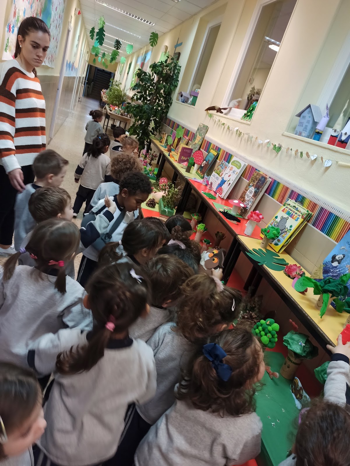 Educación Infantil Colegio Agustinas Valladolid Exposición "Bosque