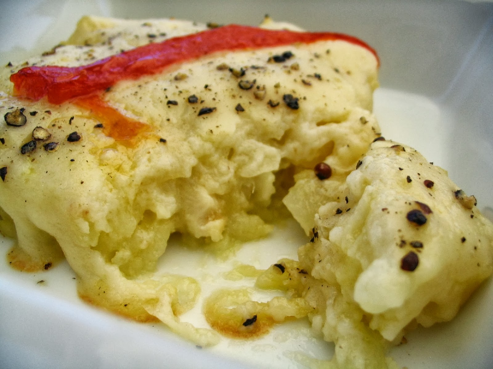 LA CUCHARA CURIOSA: MIGAS DE BACALAO CON PATATAS AL HORNO
