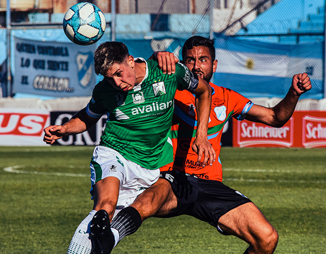 Derrota en el debut Derrota en el debut