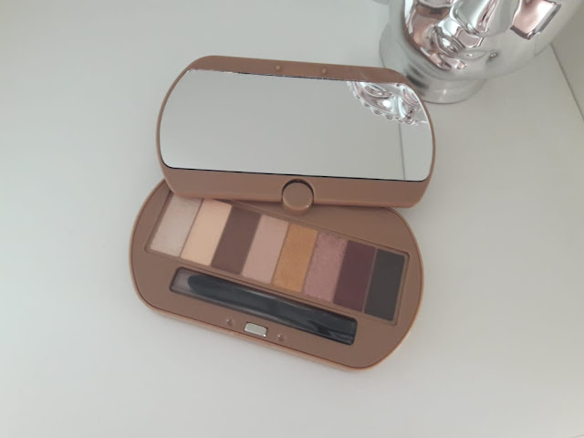 Bourjois eyecatching nude paleta sjenila notino.hr