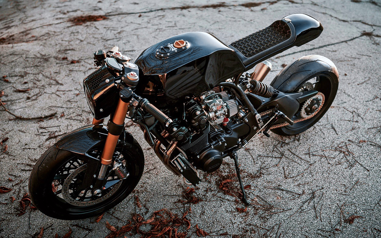 Чоппер из Honda CB 500