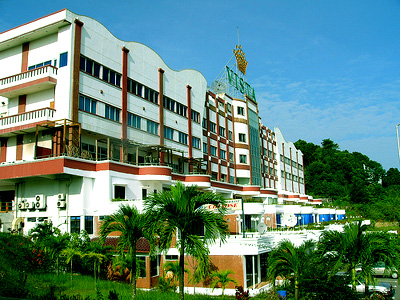 Vacancy In Batam 2011: Batam Island Hotel