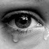 Απομόνωση, αλκοόλ, αρνητισμός: Τα 6 επικίνδυνα σημάδια της κατάθλιψης