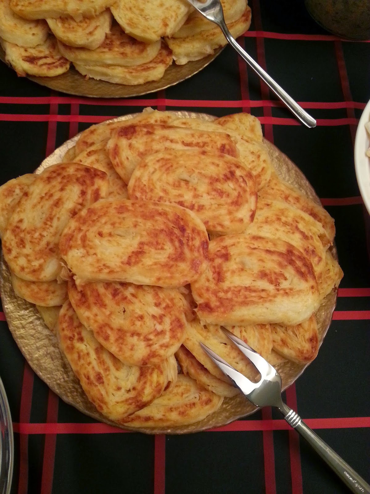 LEZZET DİYARI Hilton Böreği