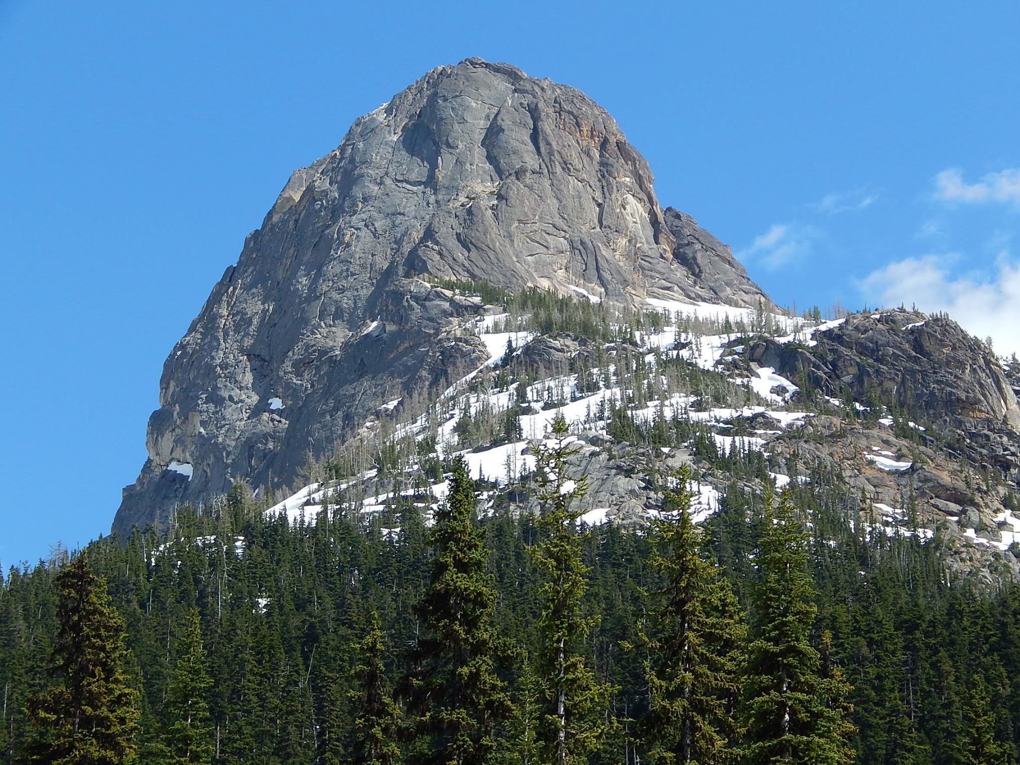 Liberty Bell Mountain Washington State with Map Photos liberty-bell-mountain-washington-state-with-map-photos