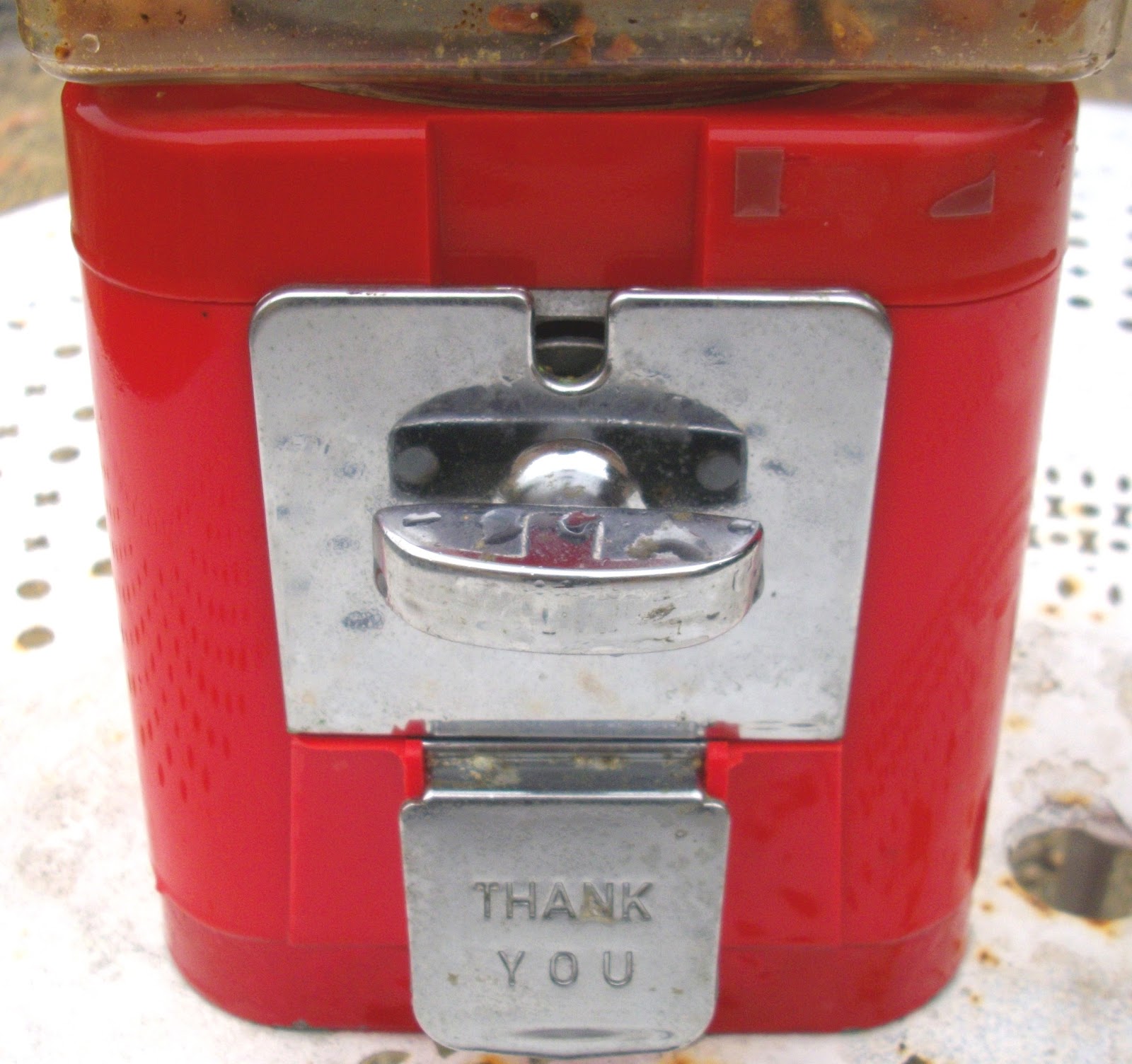 ancien distributeur de cacahuetes BISTROT BAR LOFT VINTAGE COLLECTION