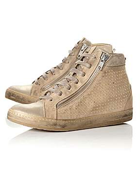 known by all wedge sneakers