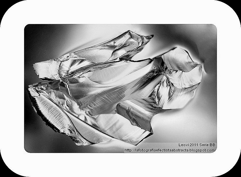 Foto Abstracta 3127 Eres el alma que disuelve my tristeza - You are my soul that dissolves sadness Foto Abstracta 3127 Eres el alma que disuelve my tristeza - You are my soul that dissolves sadness