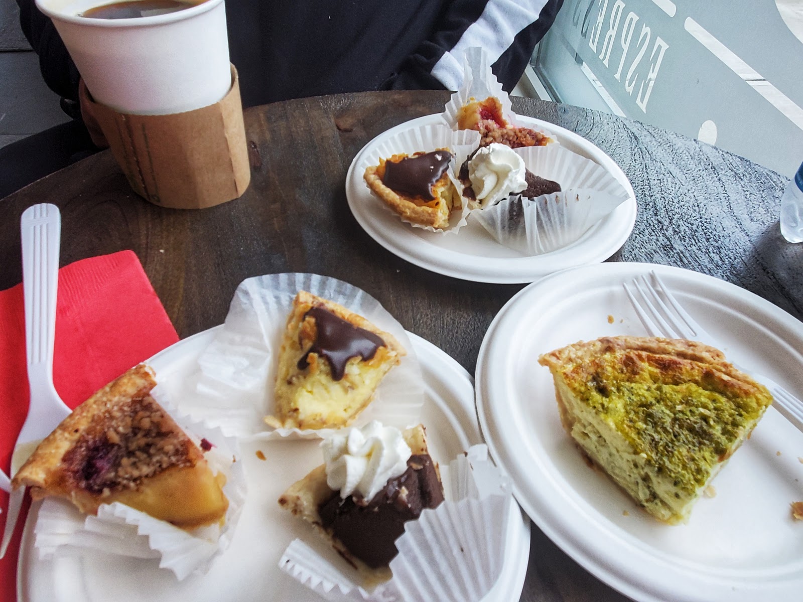 MustVisit Places in Alpharetta Evereve and Crave Pie Studio