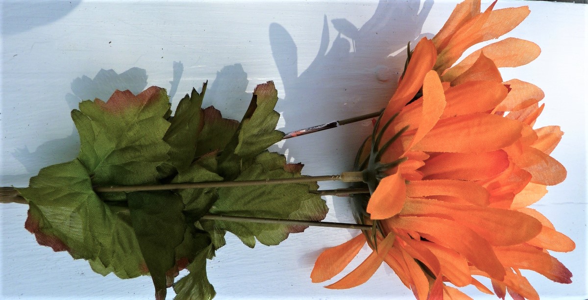 Secrets to Staging with Silk Flowers DIY Home Staging Tips