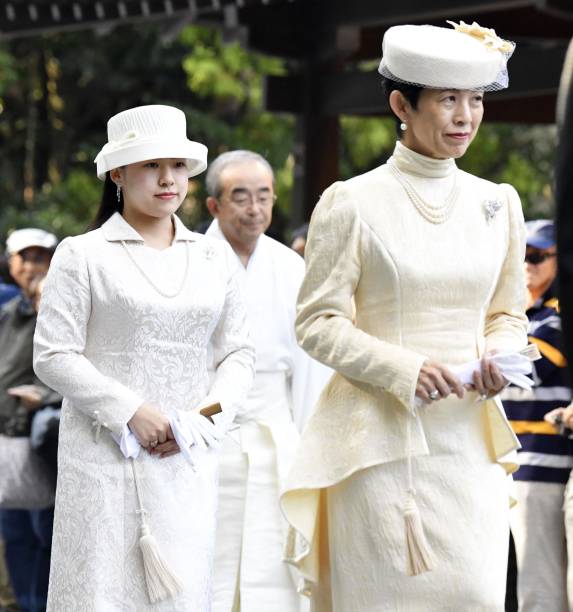 Royal Family Around the World: Princess Ayako Of Takamado And Kei ...