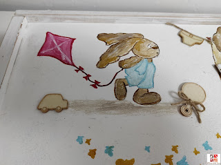 caja con motivos infantiles