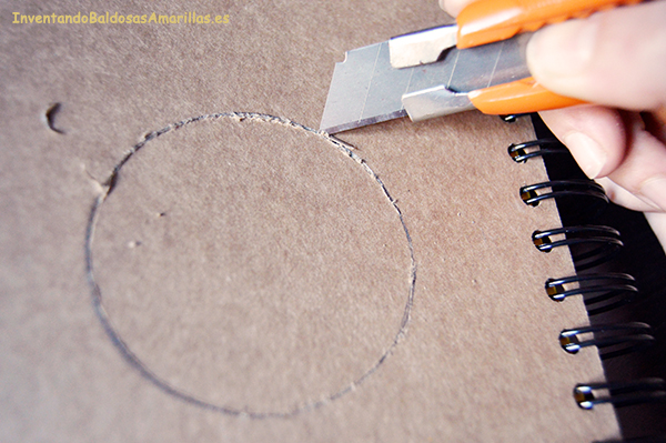 cortar cartón