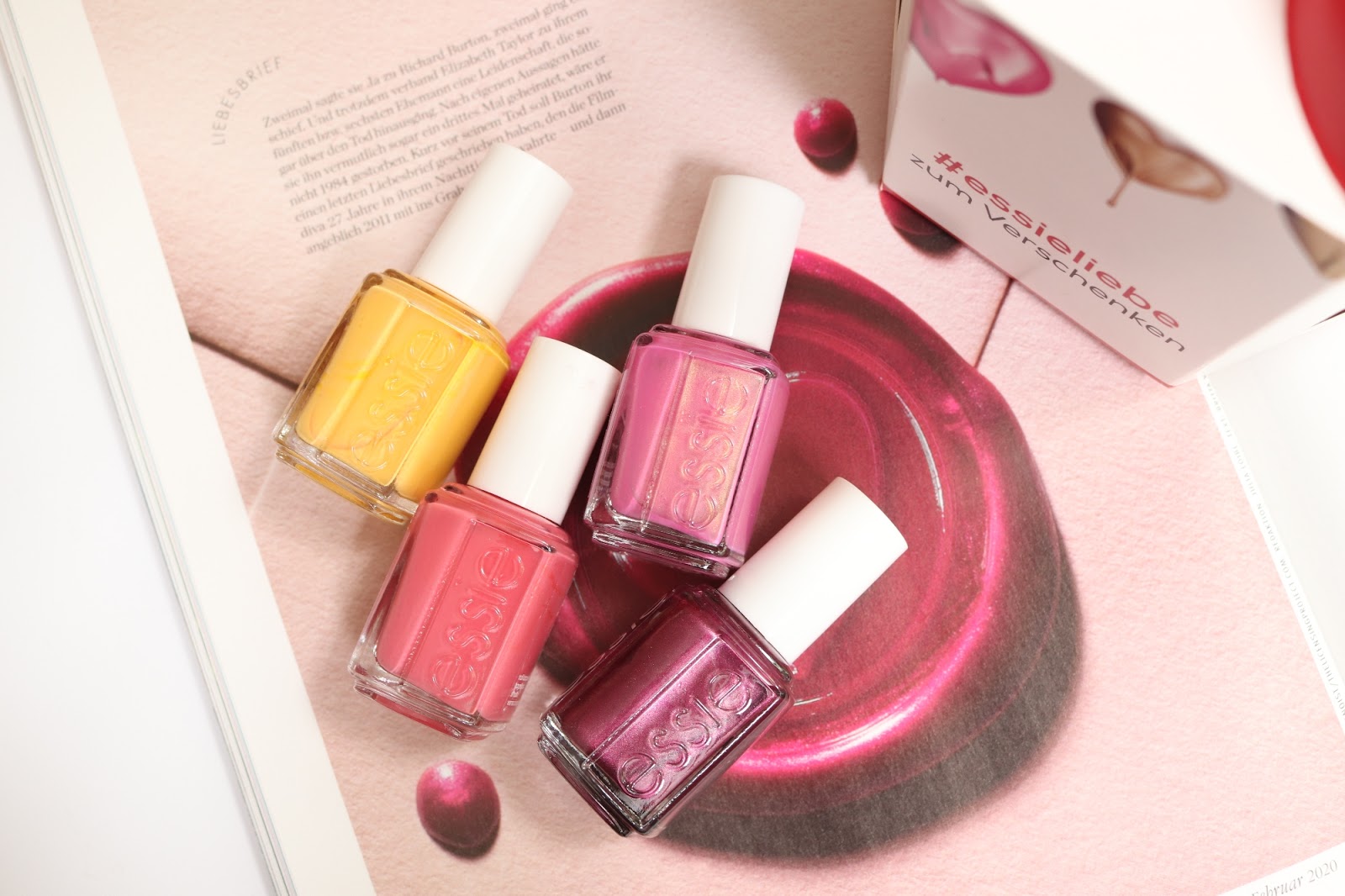 Mackarrie Beauty Style Blog Essie Flying Solo Spring