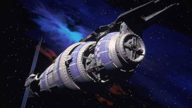 Станция «Вавилон-5» явно послужила прототипом для Цитадели из Mass Effect
