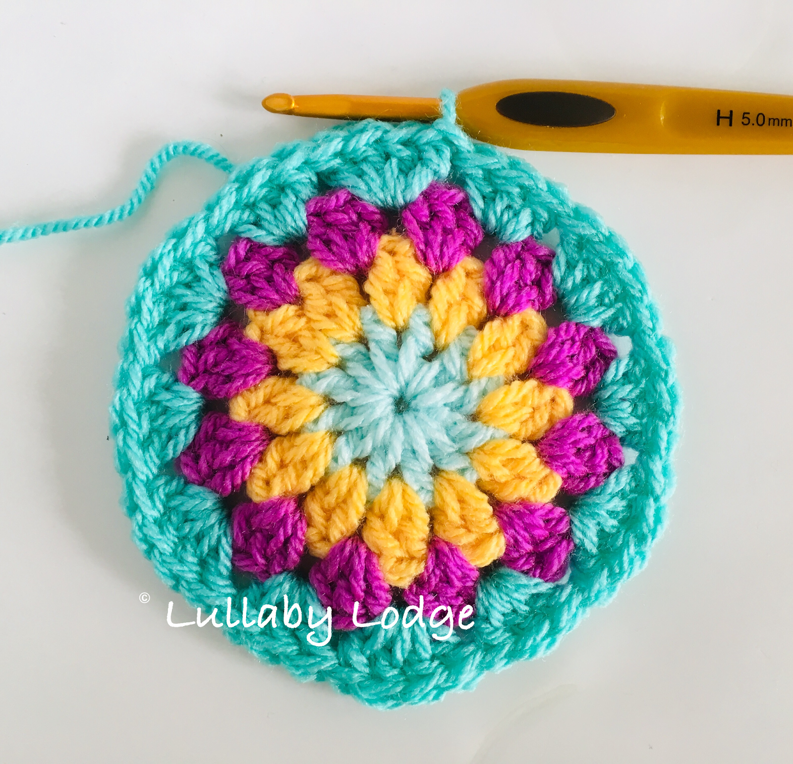 Granny circles how to make them and what to use them for Lullaby Lodge tutorial Crochet