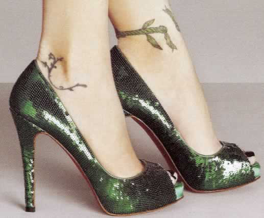 Tattoo Removal: Christina Applegate's tattoos