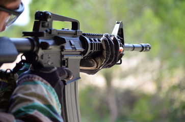 بندقية M16 Ar 15