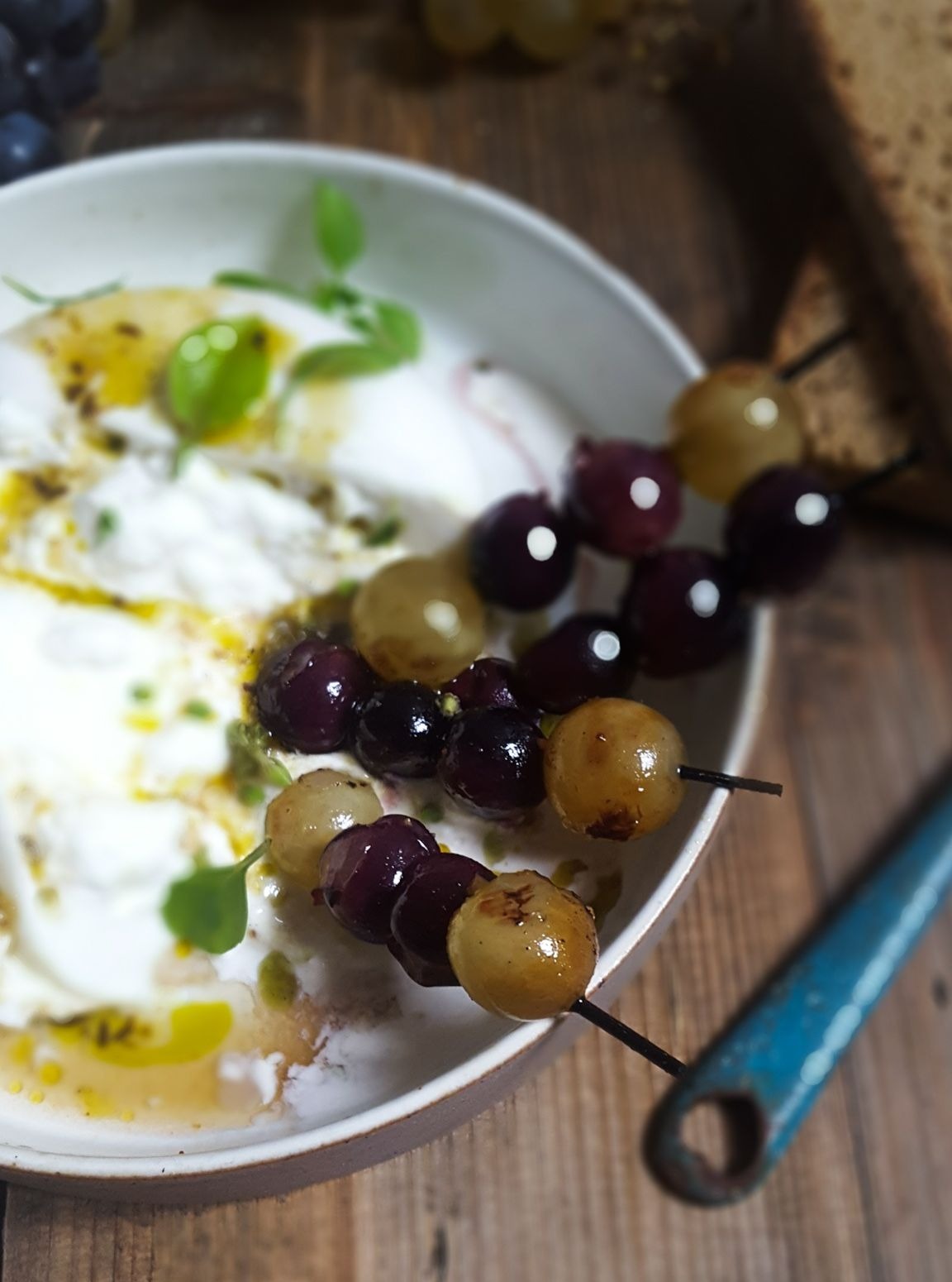 Burrata Et Raisins Grilles Ottolenghi